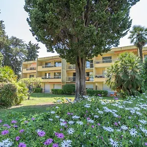 vvf-villages-les-eucalyptus-juan-les-pins.fr-provencehotel.com/