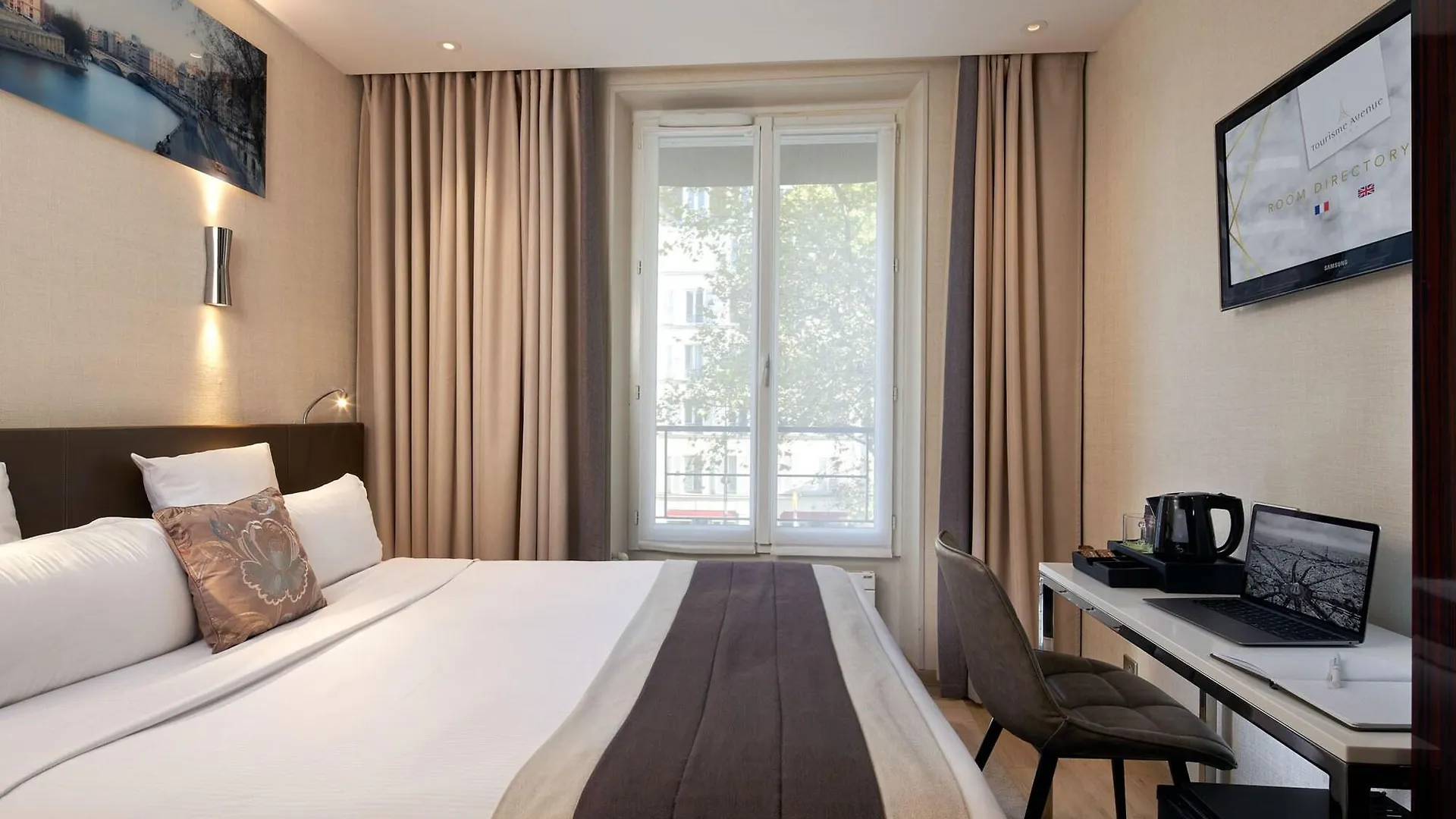 Hotel Tourisme Avenue Paris 4*,  France