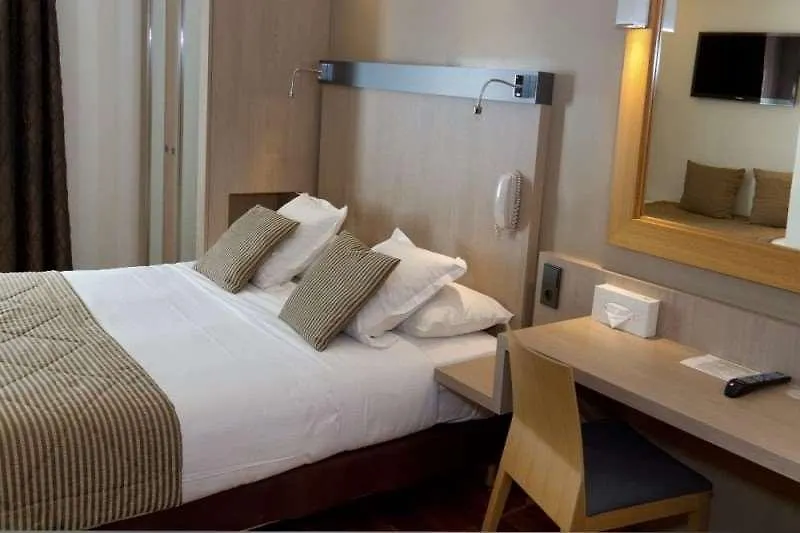 Hotel Tourisme Avenue Paris 4*,