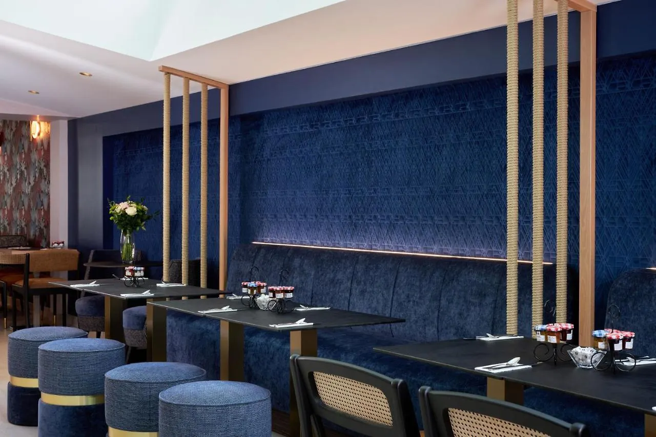 Hotel Tourisme Avenue Paris 4*,